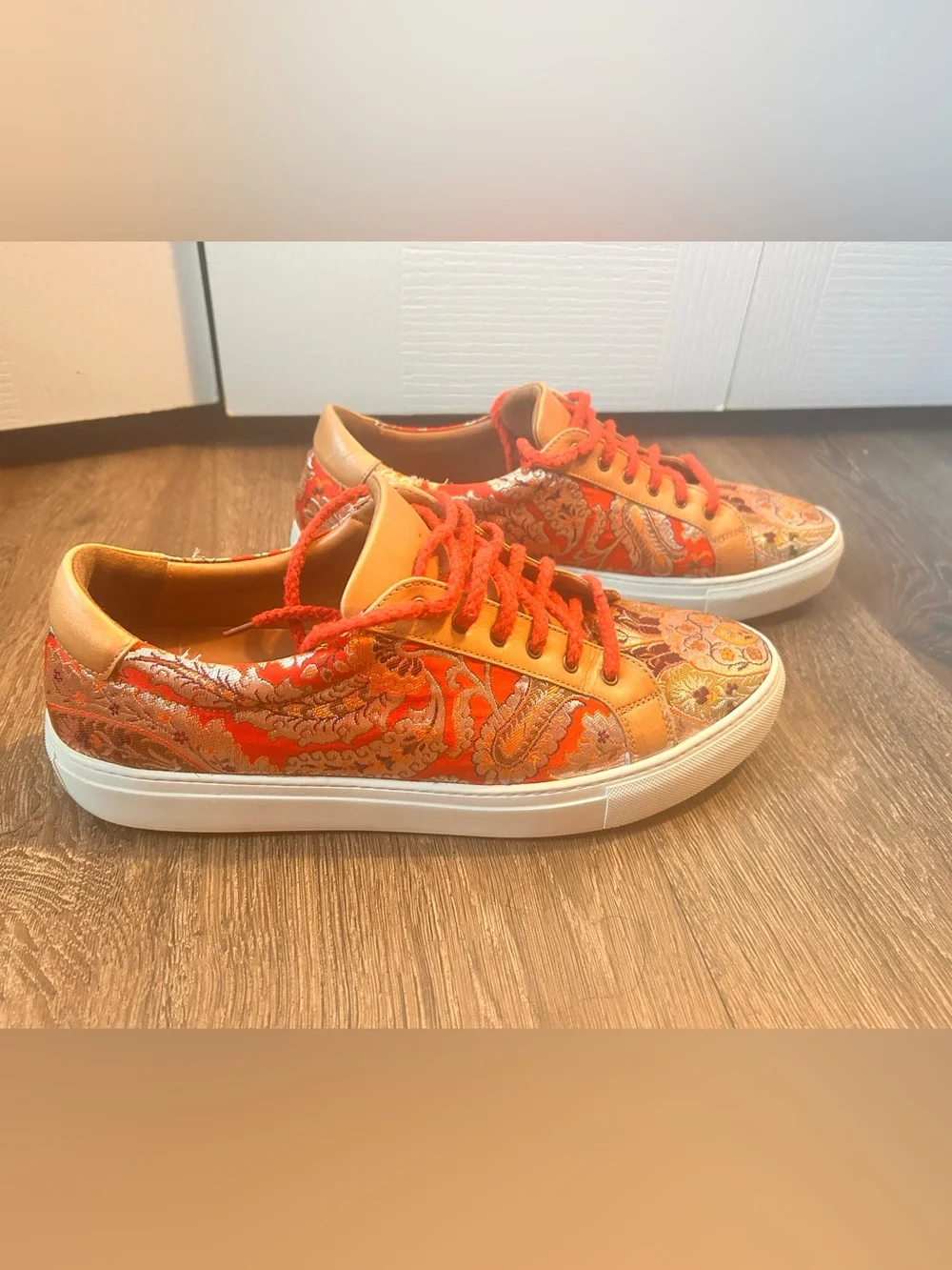 Taft Mens Size 43 Red Paisley Handcrafted Leather Water-repellent Sneakers Spain